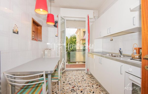 appartamento in vendita a Modena in zona San Lazzaro / Modena Est