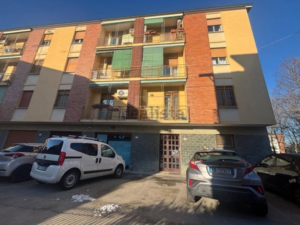 appartamento in vendita a Modena in zona Crocetta