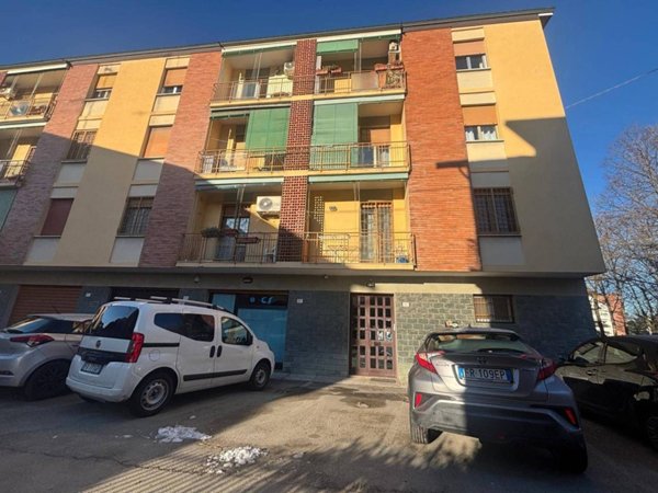 appartamento in vendita a Modena in zona Crocetta
