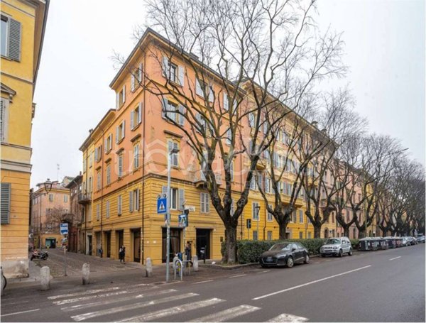 appartamento in vendita a Modena in zona Centro Storico