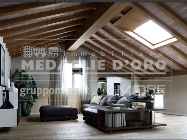 appartamento in vendita a Modena in zona Centro Storico