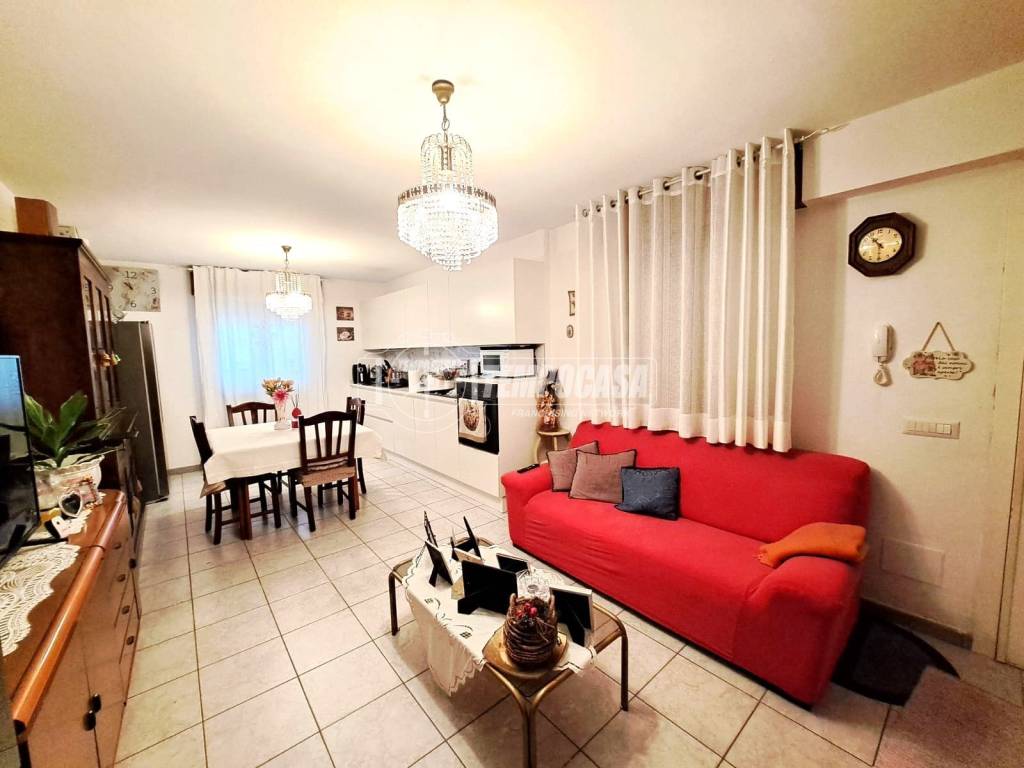 appartamento in vendita a Modena