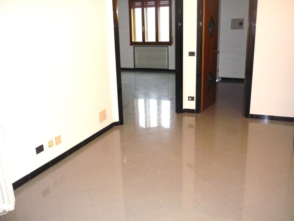 appartamento in vendita a Modena in zona Sant'Agnese