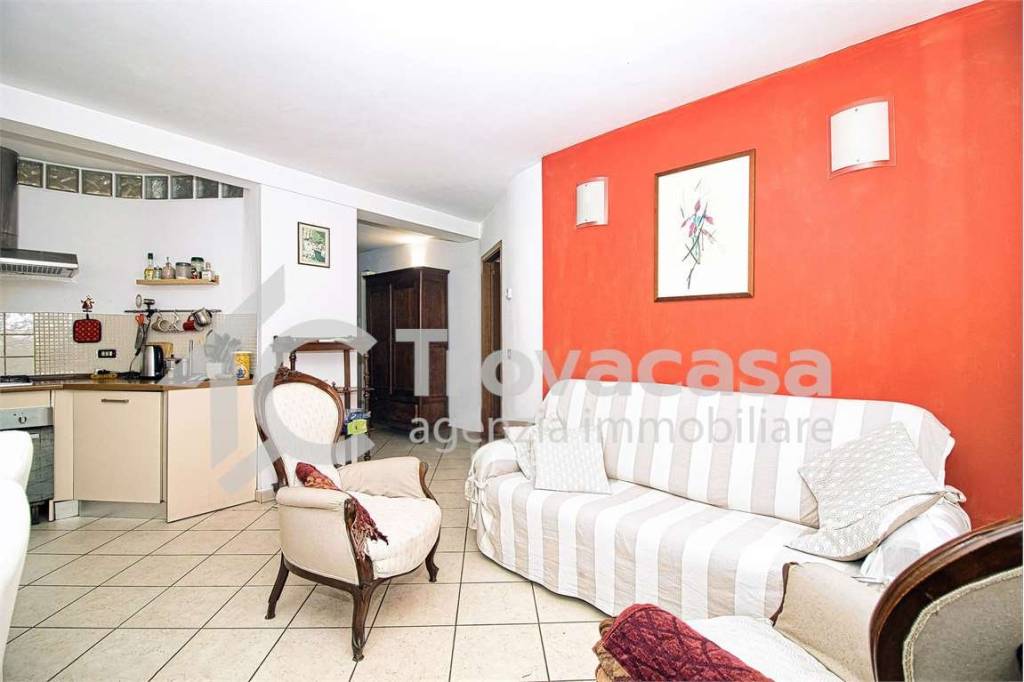 appartamento in vendita a Modena in zona Centro Storico