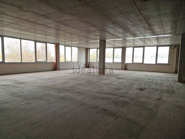 loft in vendita a Modena in zona San Lazzaro / Modena Est