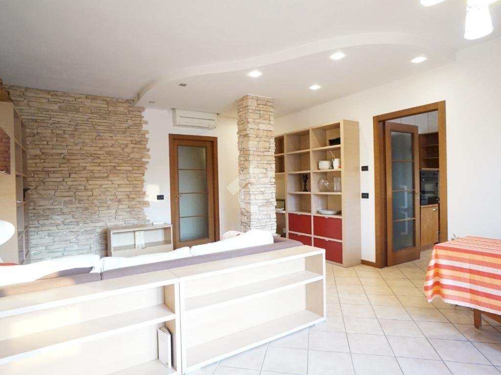 appartamento in vendita a Modena in zona Baggiovara