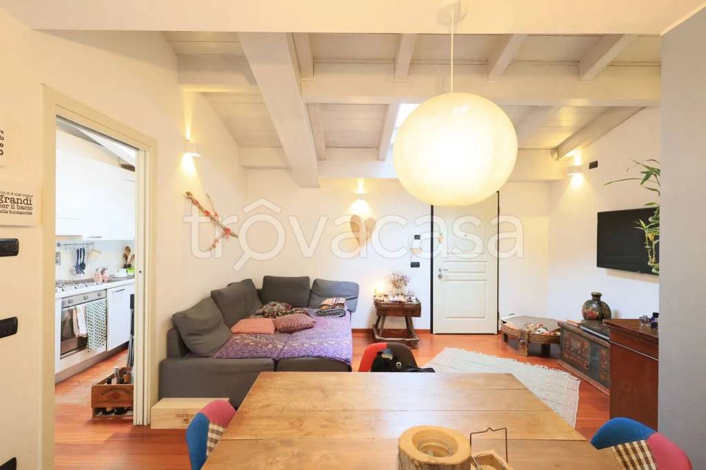 appartamento in vendita a Modena in zona Centro Storico