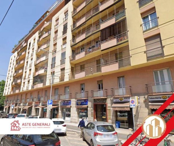 appartamento in vendita a Modena in zona Crocetta