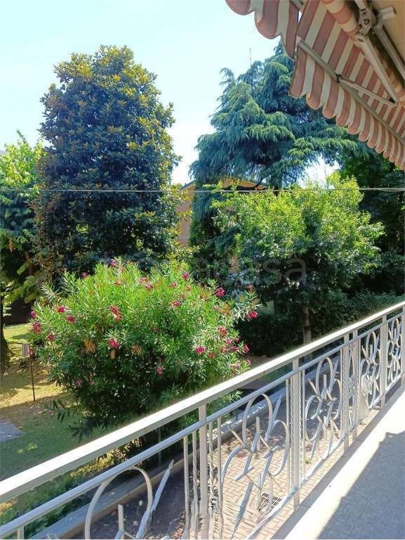 appartamento in vendita a Modena in zona San Faustino