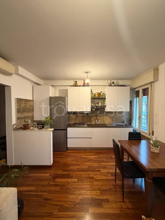 appartamento in vendita a Modena in zona Sant'Agnese