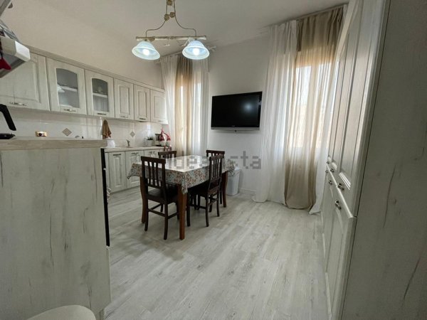 appartamento in vendita a Modena in zona Centro Storico