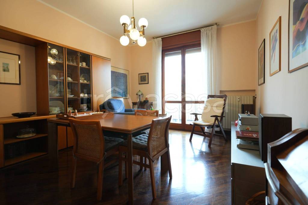 appartamento in vendita a Modena in zona Buon Pastore