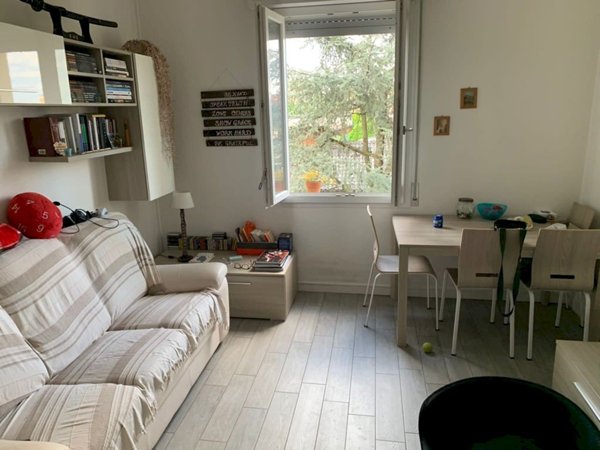 appartamento in vendita a Modena in zona Amendola