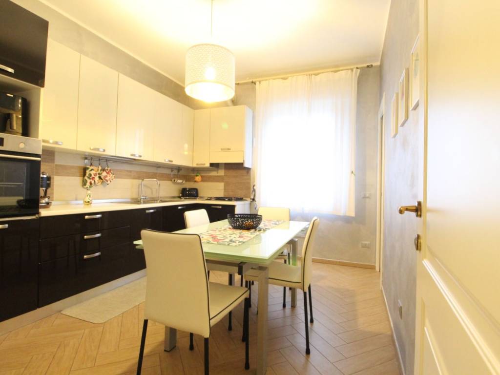 appartamento in vendita a Modena in zona Buon Pastore