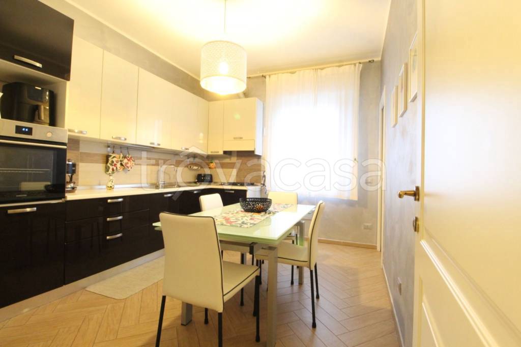 appartamento in vendita a Modena in zona Buon Pastore