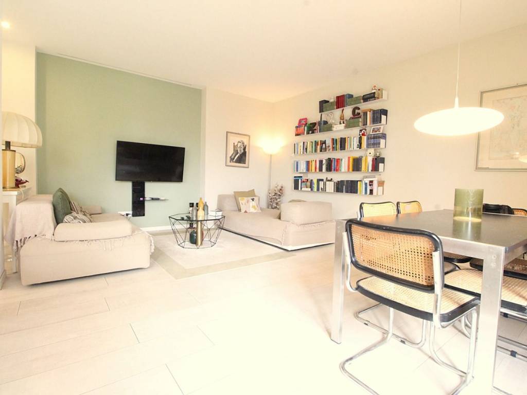 appartamento in vendita a Modena in zona Centro Storico