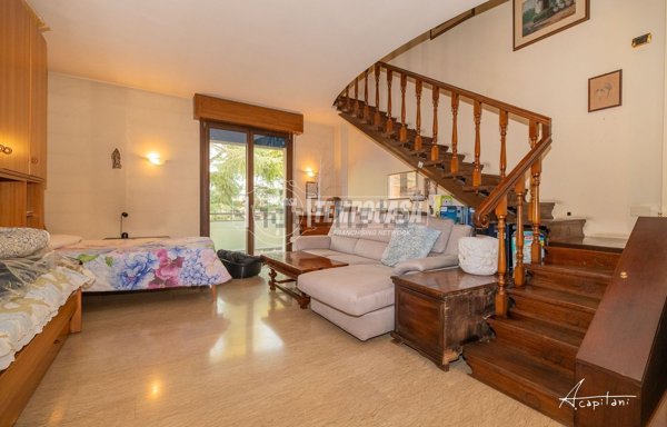 appartamento in vendita a Modena in zona San Lazzaro / Modena Est