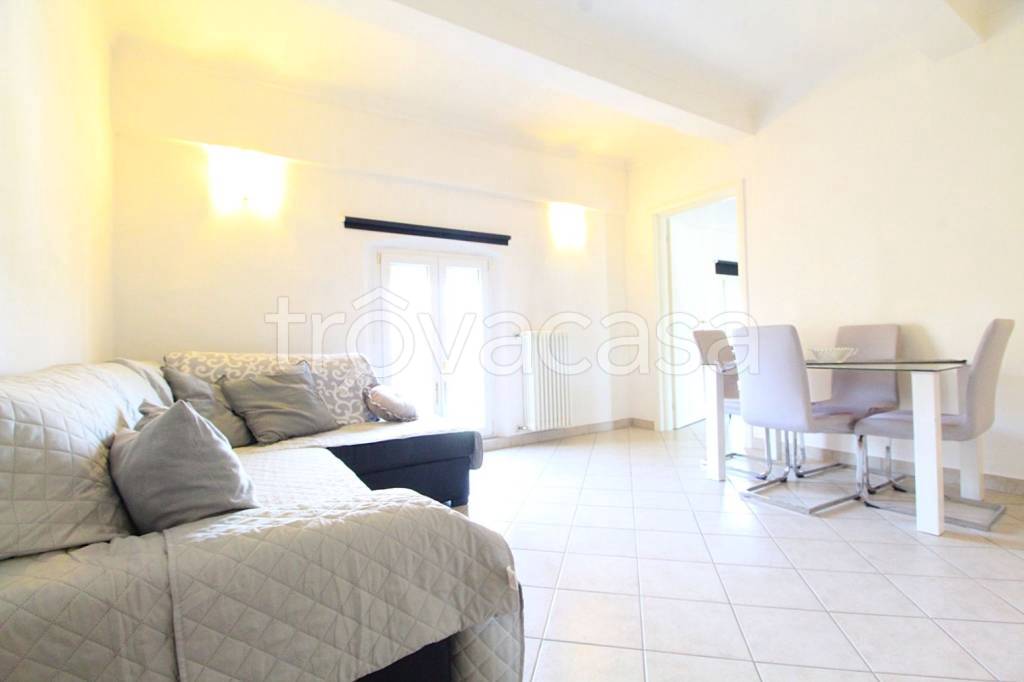 appartamento in vendita a Modena in zona Crocetta