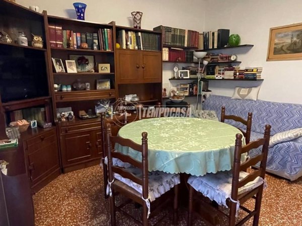 appartamento in vendita a Modena in zona Crocetta