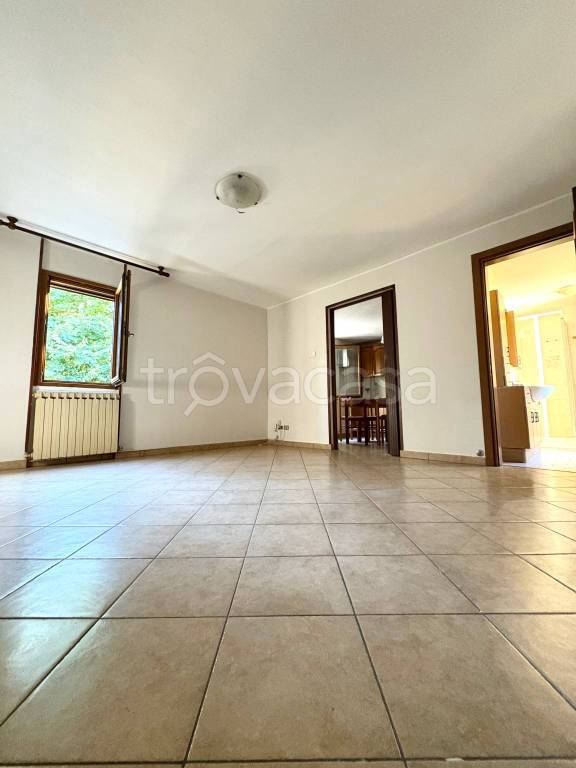 appartamento in vendita a Modena in zona Madonnina / Quattro Ville