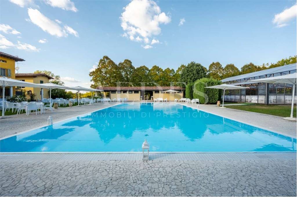 villa in vendita a Modena in zona Cittanova