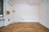 ufficio in vendita a Modena in zona Crocetta