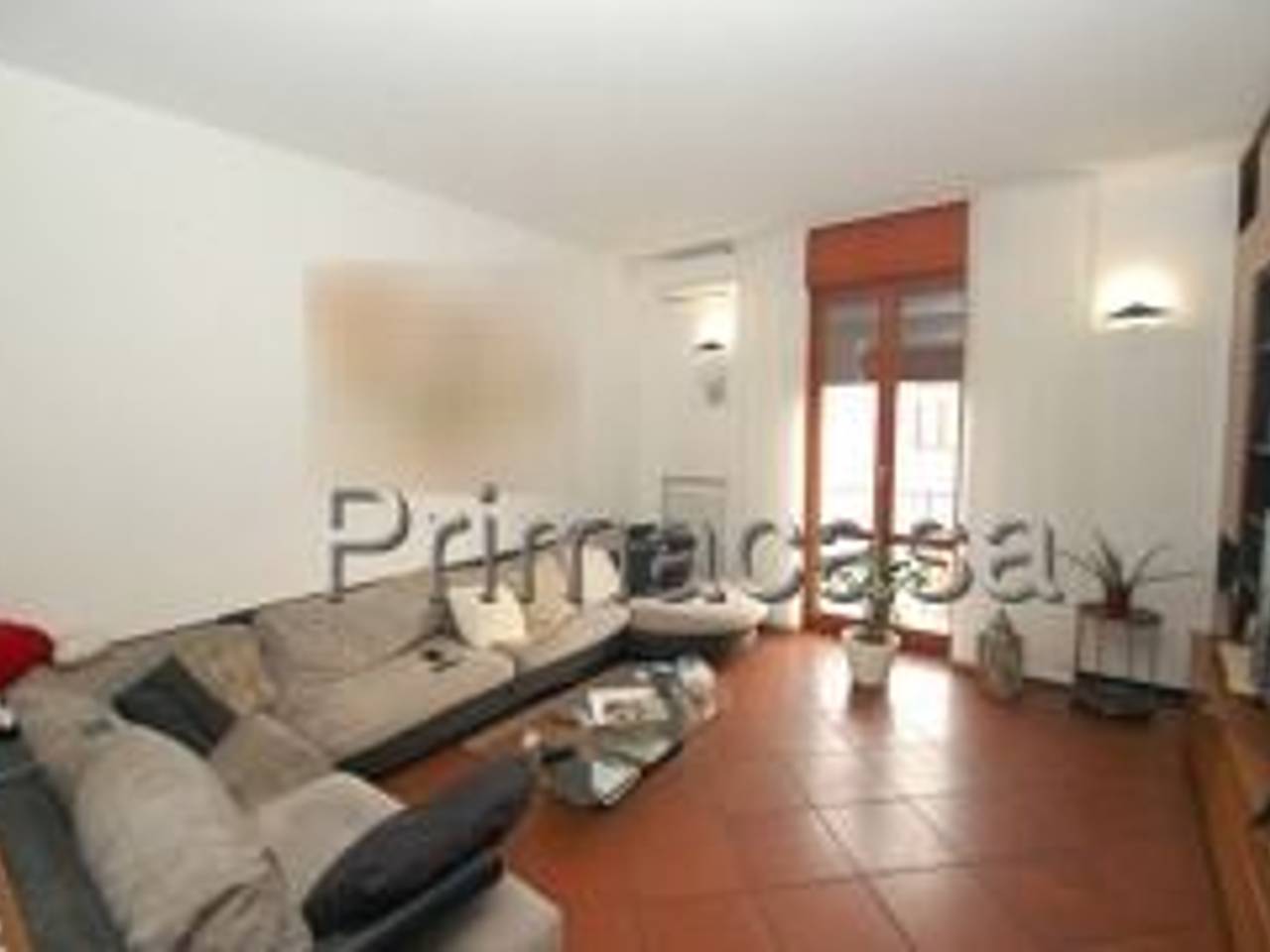 appartamento in vendita a Modena in zona Amendola