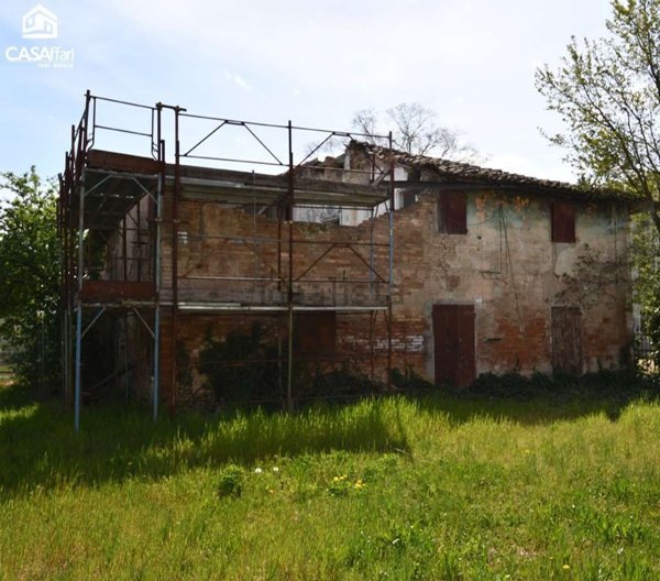casa indipendente in vendita a Modena