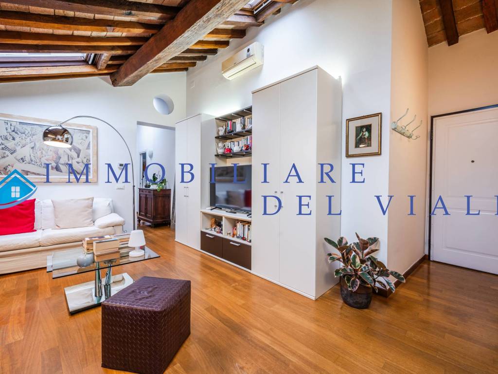 appartamento in vendita a Modena in zona Centro Storico