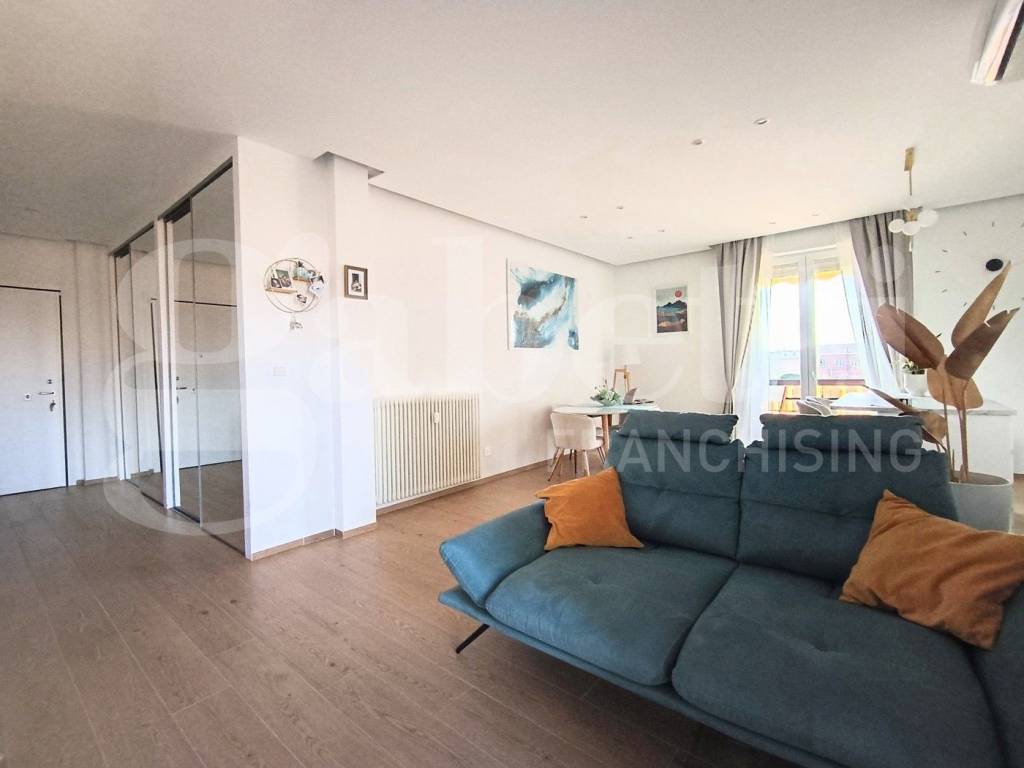 appartamento in vendita a Modena in zona San Lazzaro / Modena Est