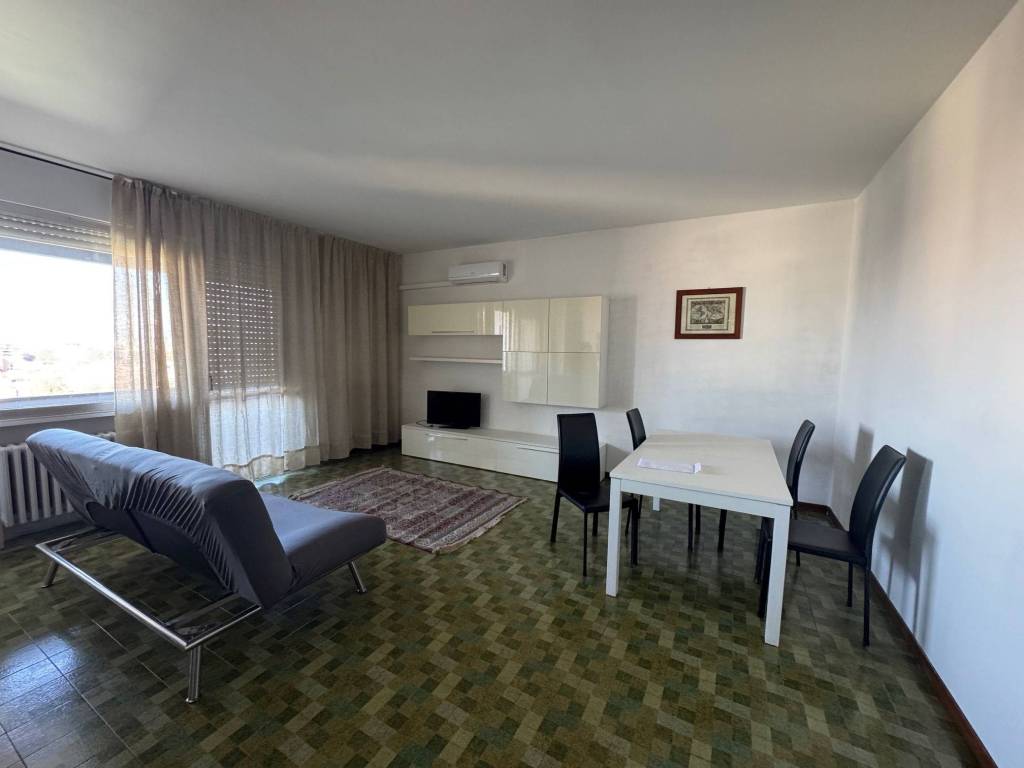 appartamento in vendita a Modena in zona Baggiovara