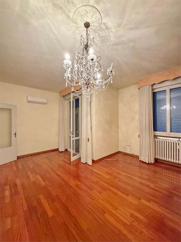 attico in vendita a Modena