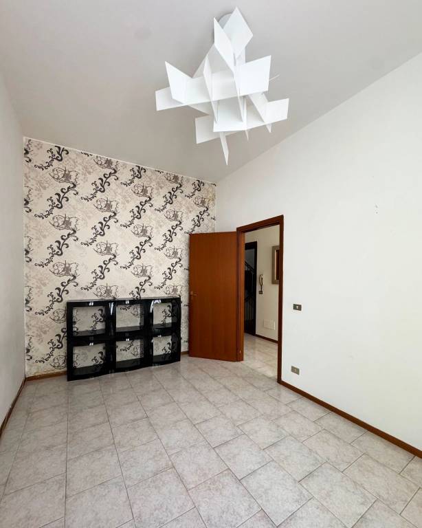 appartamento in vendita a Modena in zona Centro Storico