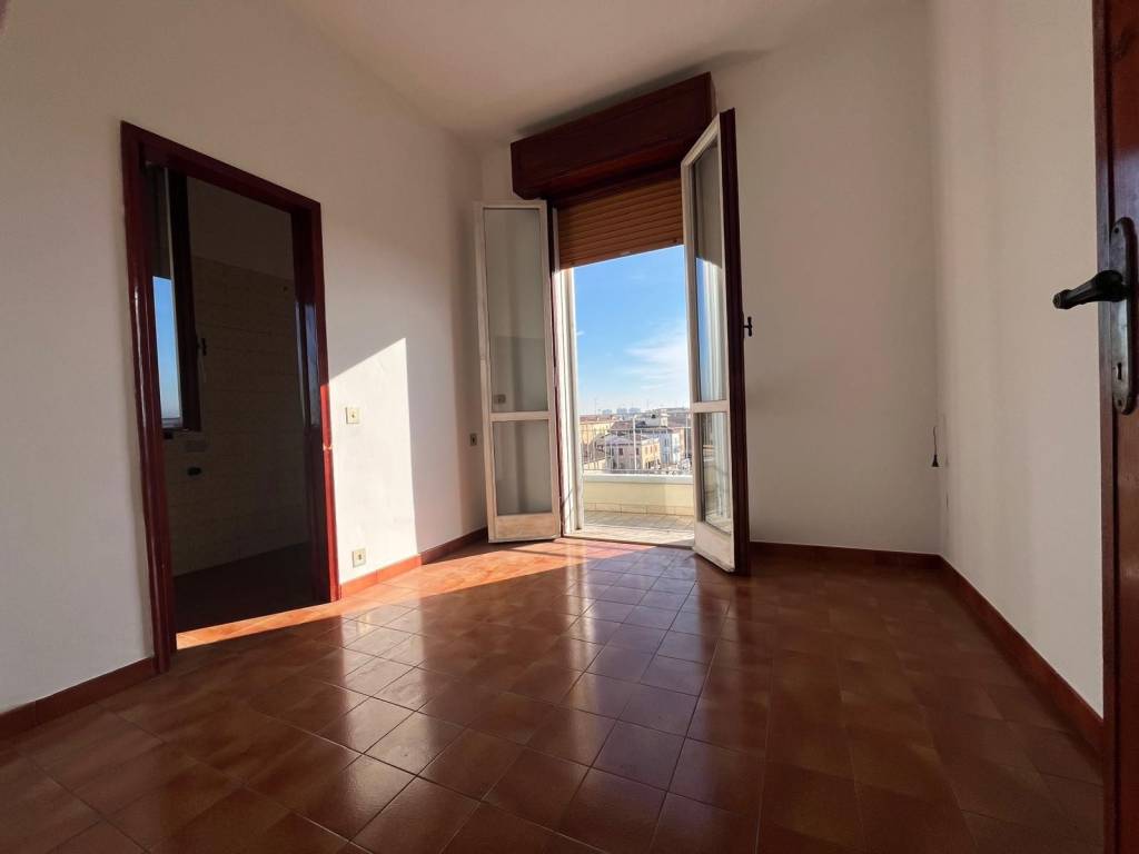 appartamento in vendita a Modena in zona Madonnina / Quattro Ville