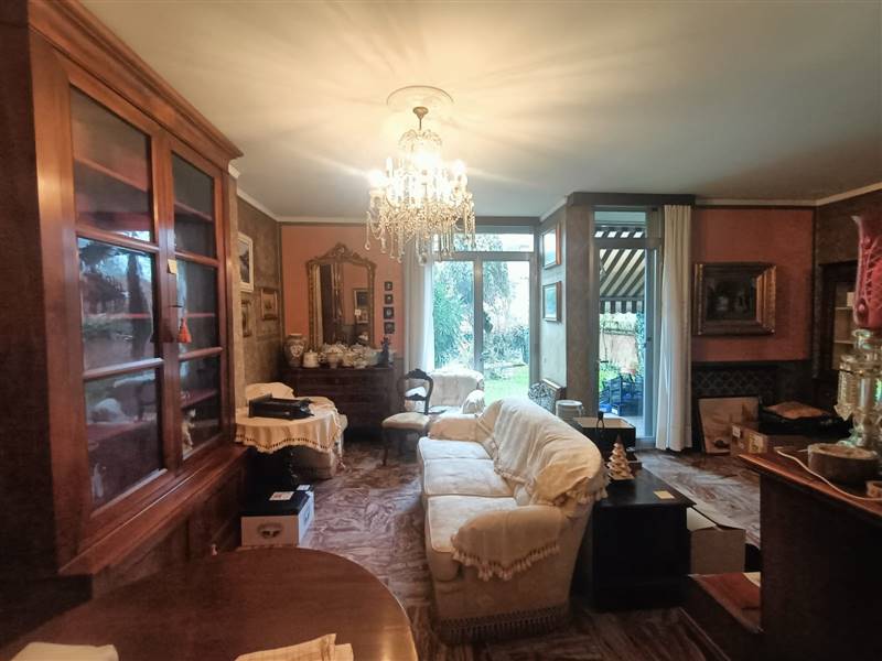 casa indipendente in vendita a Modena in zona Sant'Agnese