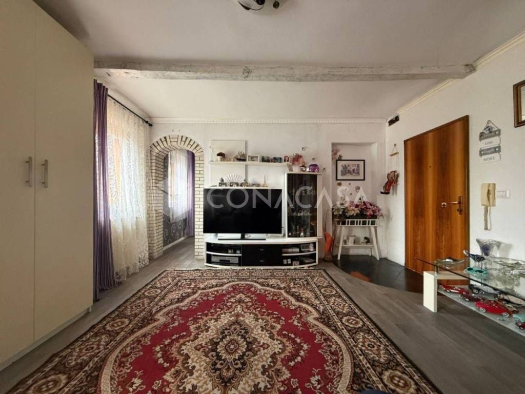 appartamento in vendita a Modena in zona Crocetta