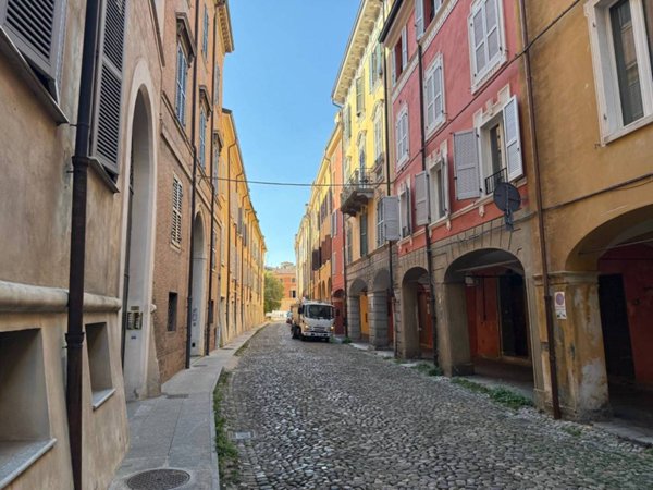 appartamento in vendita a Modena