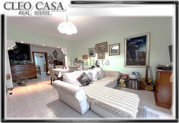 appartamento in vendita a Modena in zona Centro Storico