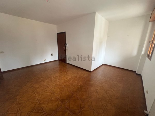 appartamento in vendita a Modena in zona Crocetta