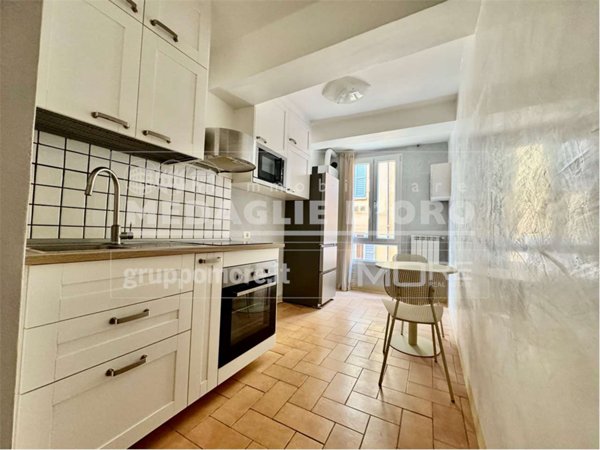 appartamento in vendita a Modena in zona Centro Storico