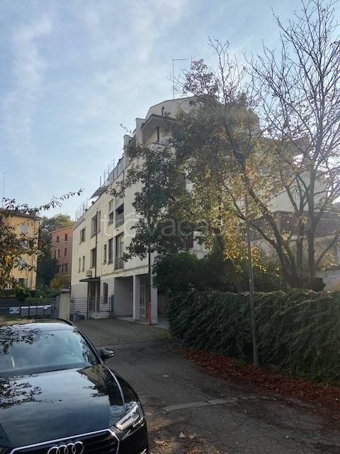 appartamento in vendita a Modena in zona San Faustino