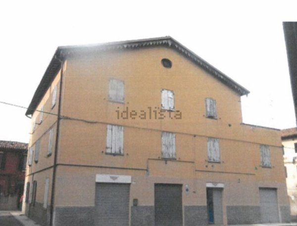 appartamento in vendita a Modena in zona Crocetta