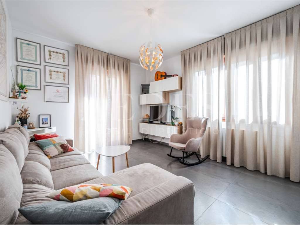 appartamento in vendita a Modena in zona Crocetta