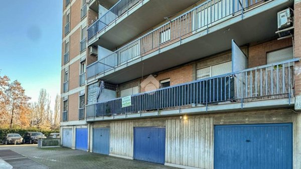 appartamento in vendita a Modena in zona San Lazzaro / Modena Est