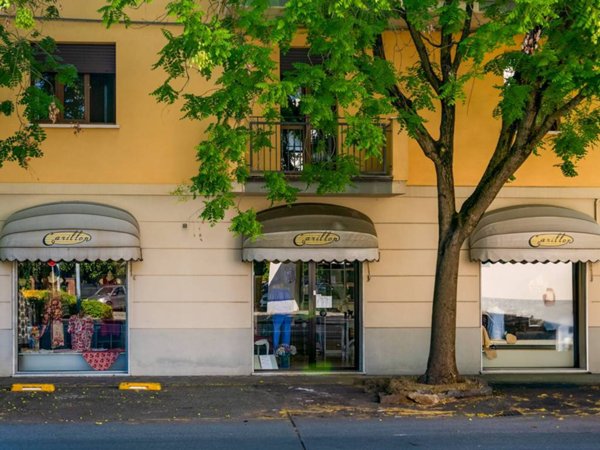 negozio in vendita a Modena in zona Sant'Agnese