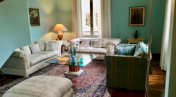 appartamento in vendita a Modena in zona Centro Storico