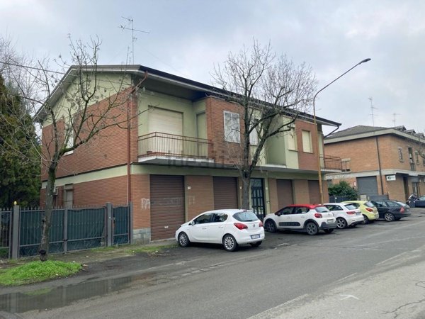 casa indipendente in vendita a Modena in zona San Lazzaro / Modena Est