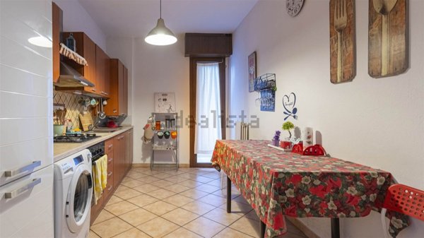 appartamento in vendita a Modena in zona Crocetta