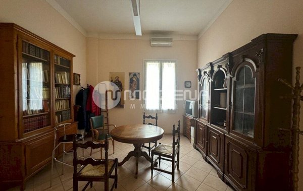 appartamento in vendita a Modena in zona Centro Storico