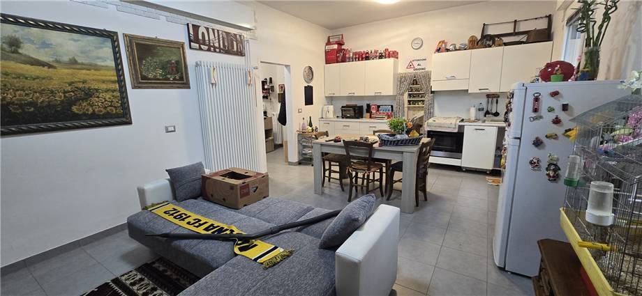 appartamento in vendita a Modena in zona Amendola